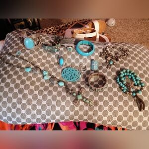 Turquoise Jewelry Set